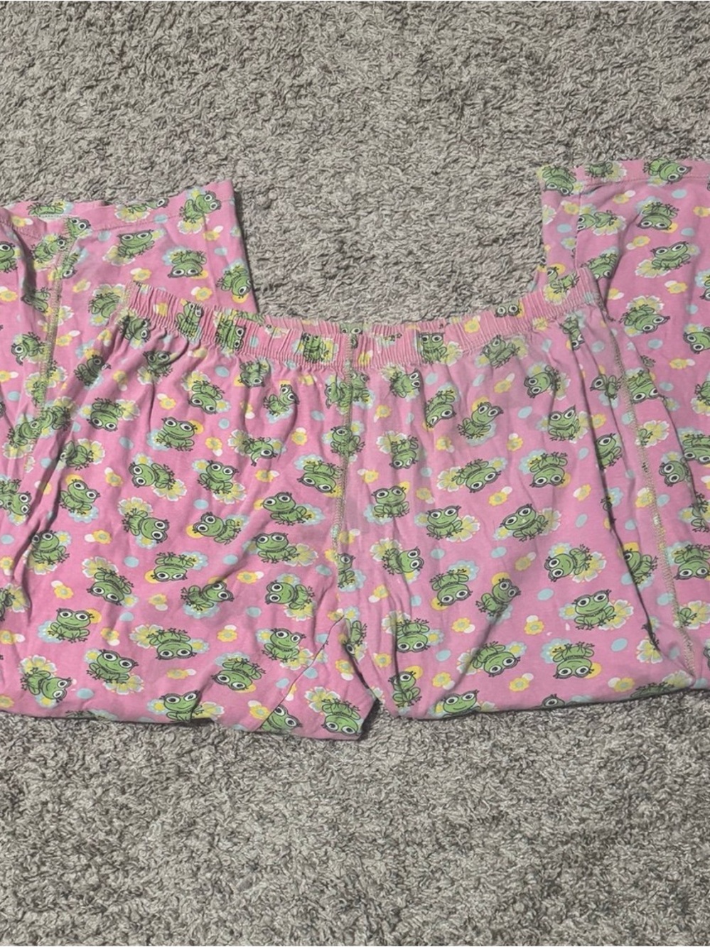 Pink Frog Print Pajama Pants Sz med - Picture 4 of 4